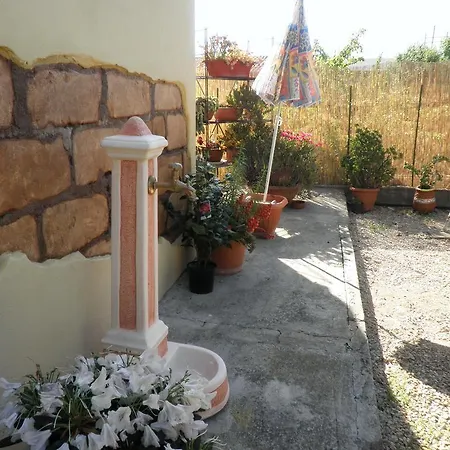 Apartman By The Hill