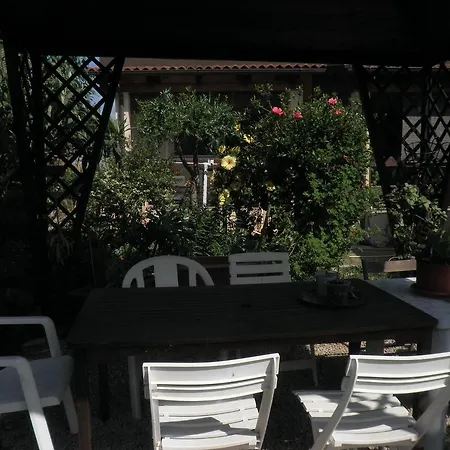 By The Hill * Fertilia